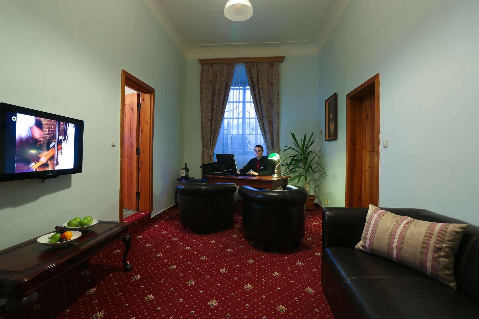 Questenberg Hotel